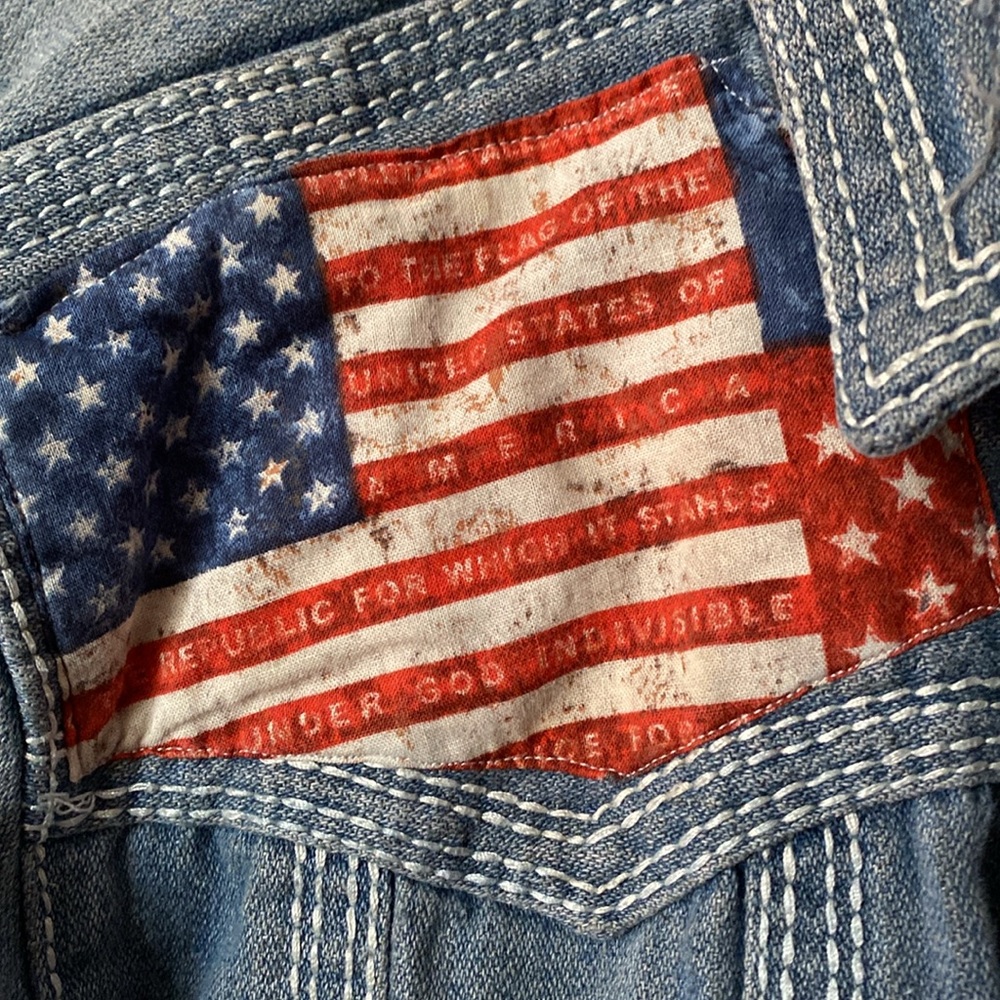 Z True Religion Jimmy Men's Sz Large Distressed Destroyed Jean Denim Jacket - Picture 4 of 17